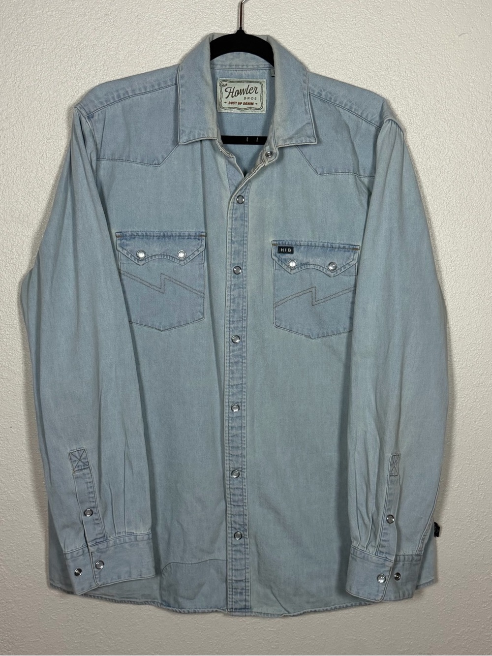Howler Bros L Light Wash Dust Up Denim Pearl Snap L/S Button Down Cotton Western